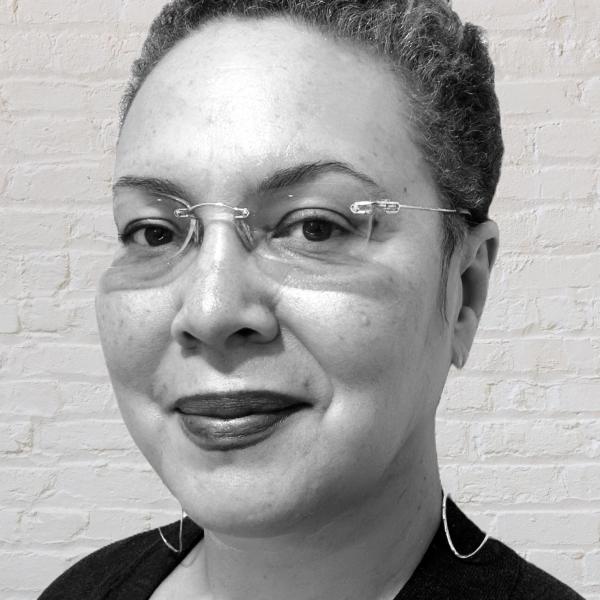 michiko quinones headshot