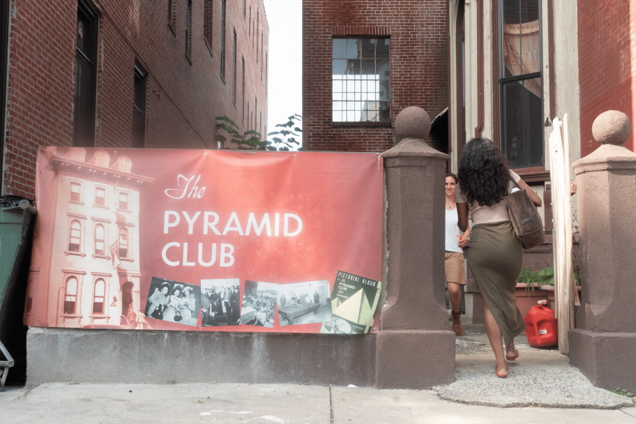 pyramid club banner